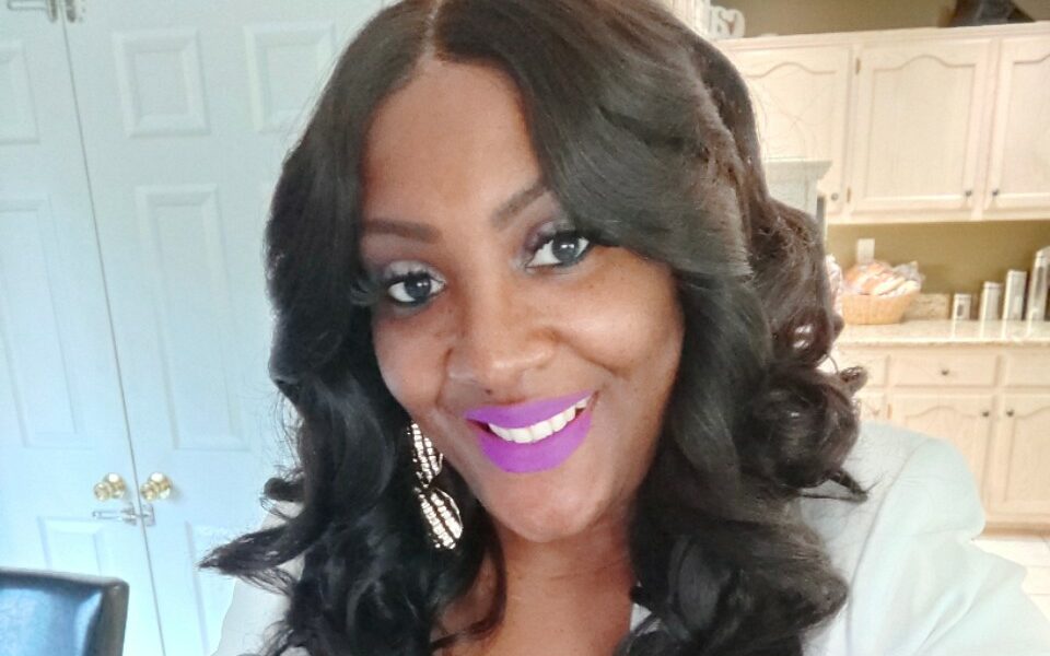 You are currently viewing Inspiring Conversations with Octavia Thornton of Beyond Beauteous Extensions